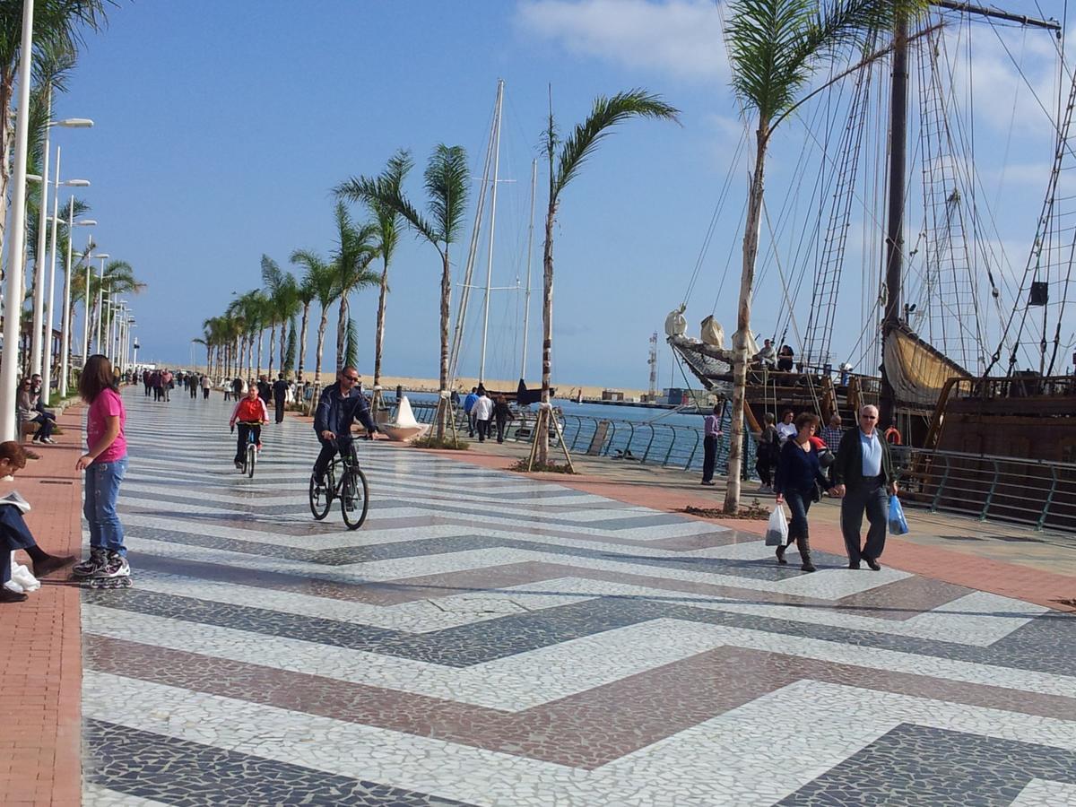 Beach & Port Gandia Ngoại thất bức ảnh